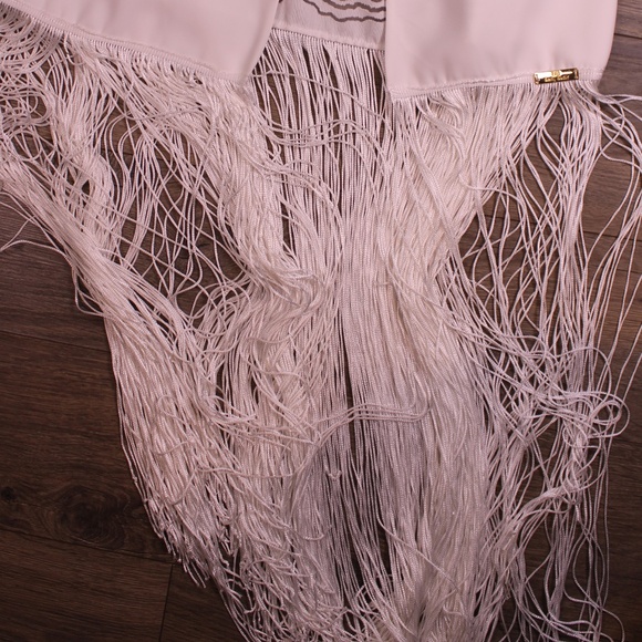 0408 Berly White Fringe Vest with Sheer Lace Back – Size 46 (M/L Fit) - Picture 3 of 6